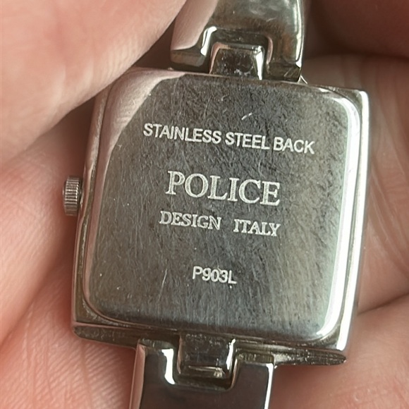 Police Watch - designed in Italy - Picture 10 of 13